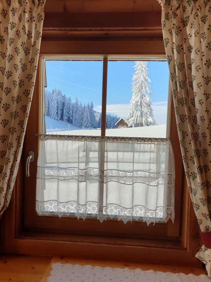 Ferienhaus Bichlhuette プルークガーン エクステリア 写真